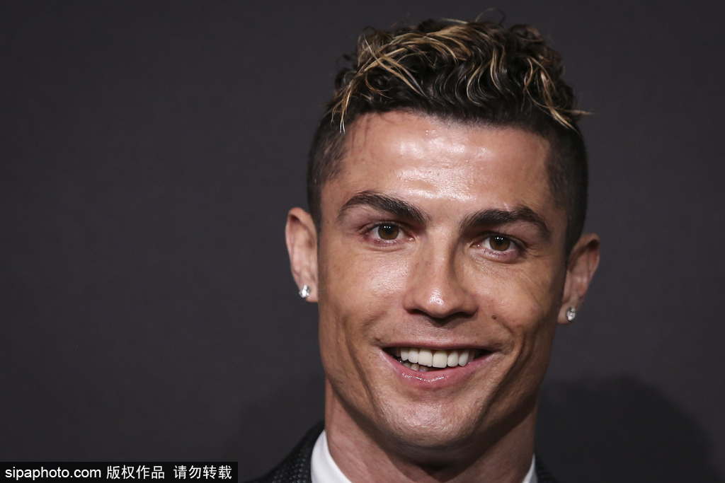 里程碑之战，恩里克迎来执教生涯第400场俱乐部赛事