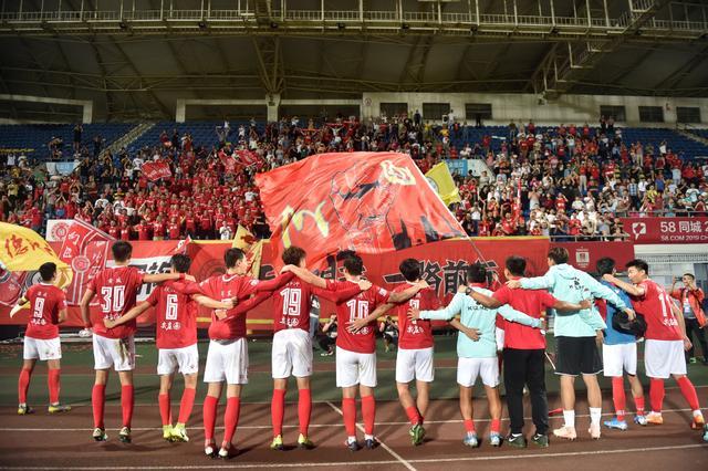 英超前瞻：桑德兰伯恩茅斯时隔8年再遇，皆争胜冲击前4（英超前瞻：桑德兰与伯恩茅斯八年后再相逢，双方争胜剑指前四）