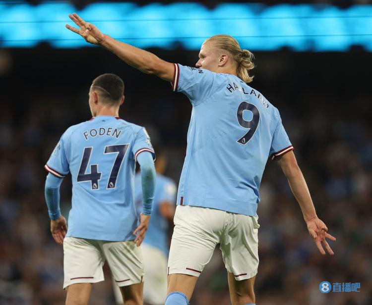 曼城主场对阵桑德兰，主场优势明显，福登状态火热，预计全取三分。