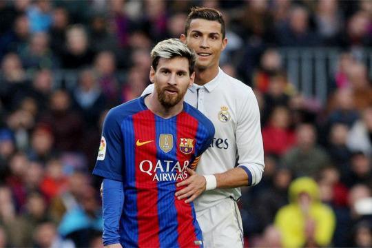 姆伯莫上赛季至今英超攻入26球，同期仅次于哈兰德、萨拉赫（自上赛季起，姆伯莫英超已斩获26球，仅逊于哈兰德与萨拉赫）