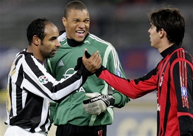 西超杯-贝林厄姆破门罗德里戈建功 皇马3-0马略卡（西超杯：皇马3-0马略卡，贝林厄姆先拔头筹罗德里戈锦上添花）