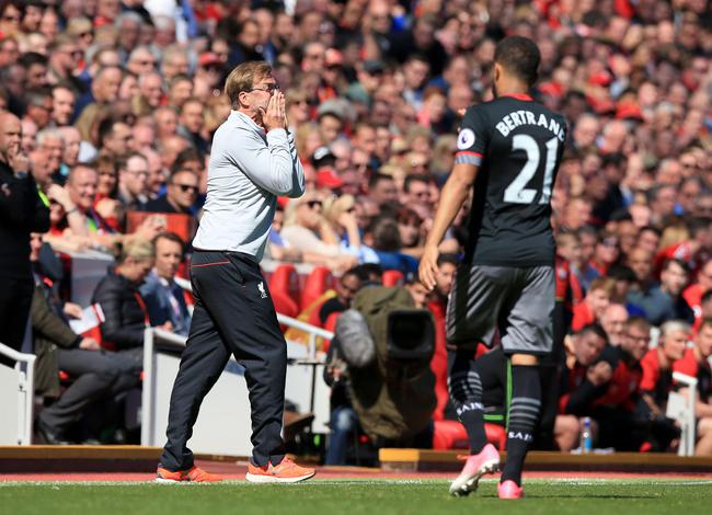 六台嘉宾：阿隆索输曼城就下课，皇马还没官宣是担心欧冠惨败（西媒六台：阿隆索若败曼城或立刻下课，皇马迟未官宣因担心欧冠惨败）