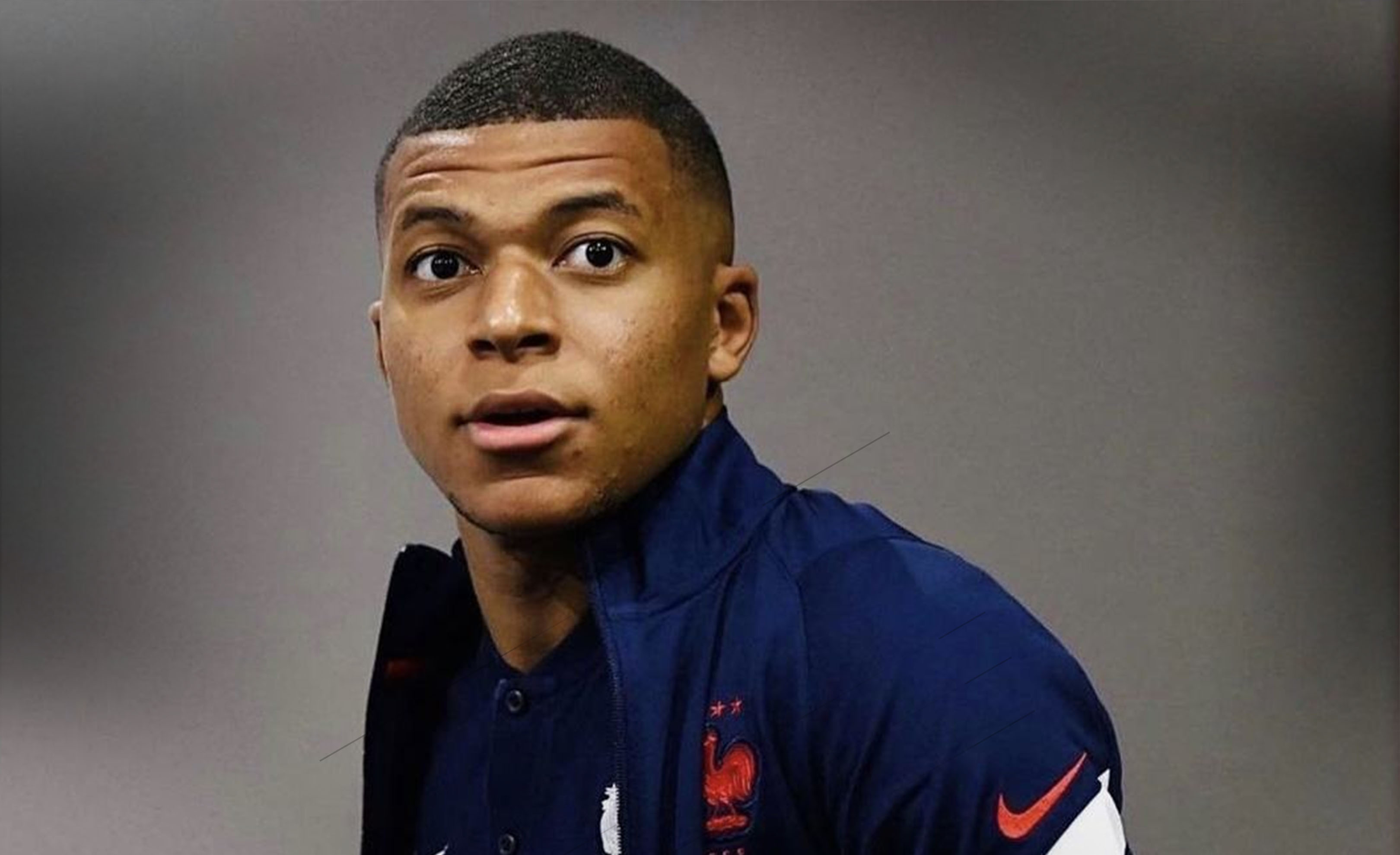 邵佳一回复张稀哲：国家队你就别考虑了，在国安多踢两年吧（邵佳一回应张稀哲：国家队先放一放，在国安再踢两年）