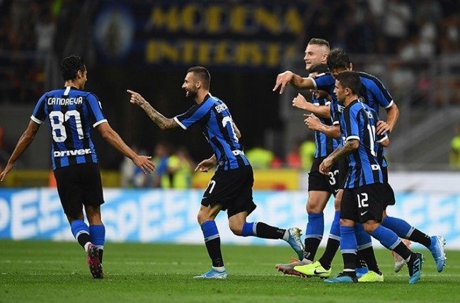 比利亚雷亚尔对阵赫塔菲：西甲EA Sports焦点之战，时间与观看指南（西甲EA Sports重磅对决：比利亚雷亚尔VS赫塔菲，开球时间与观赛指南）