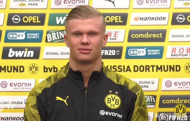 比亚迪×中国龙之队十一周年球迷大会圆满举行，与全国球迷共赴山城之约